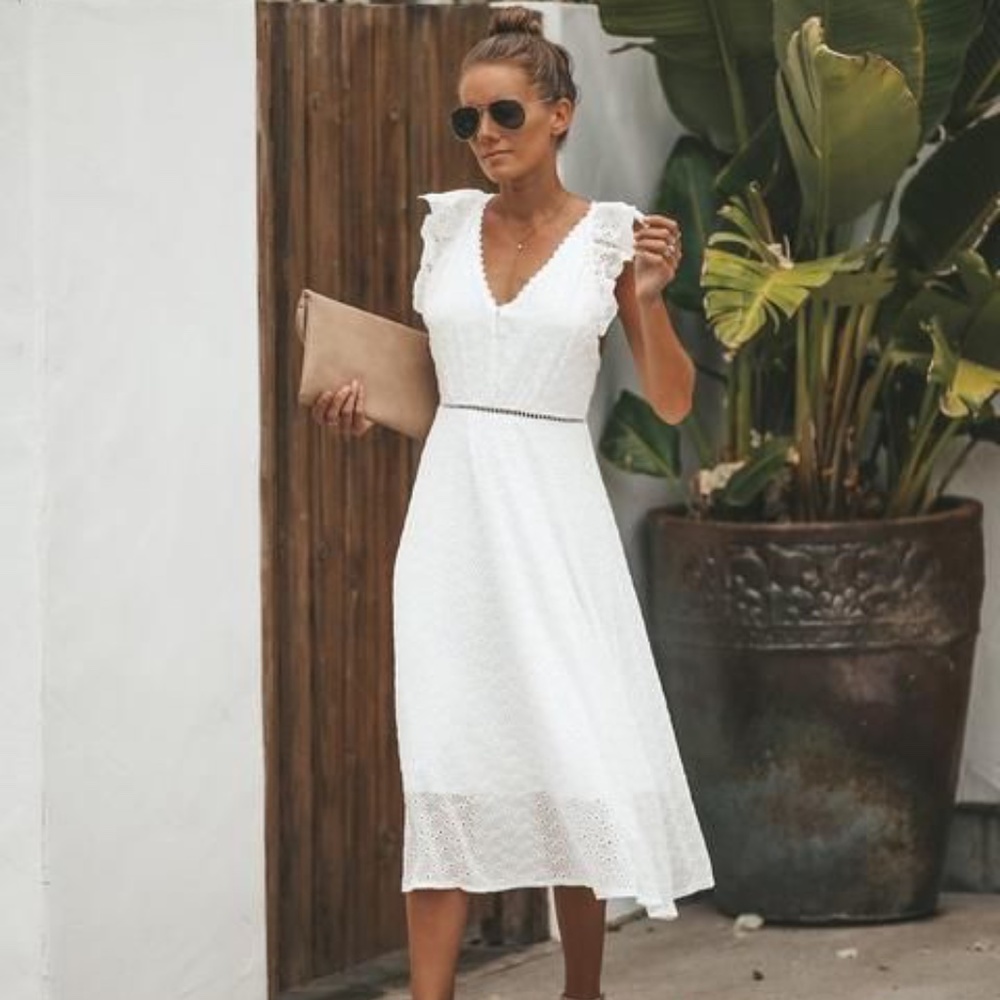 Vici Dolls Carolina Eyelet Midi Dress - MEDIUM